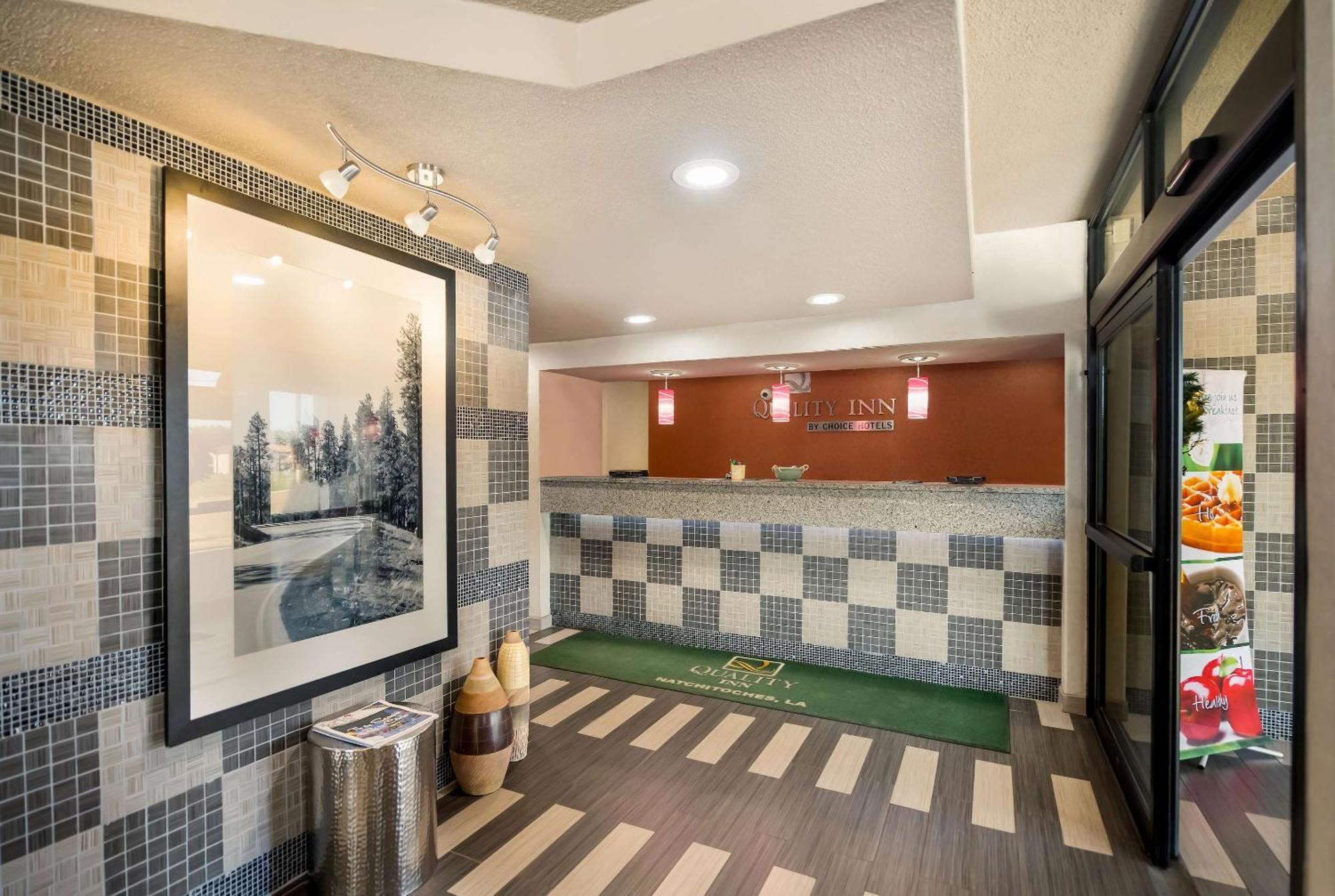 Quality Inn Near Parc Накотиш Екстериор снимка